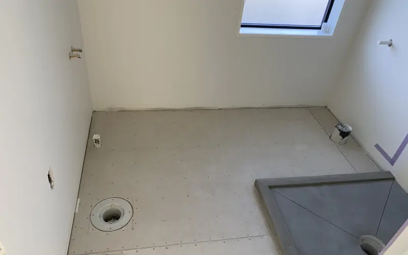 Wet area liquid membrane thickness
