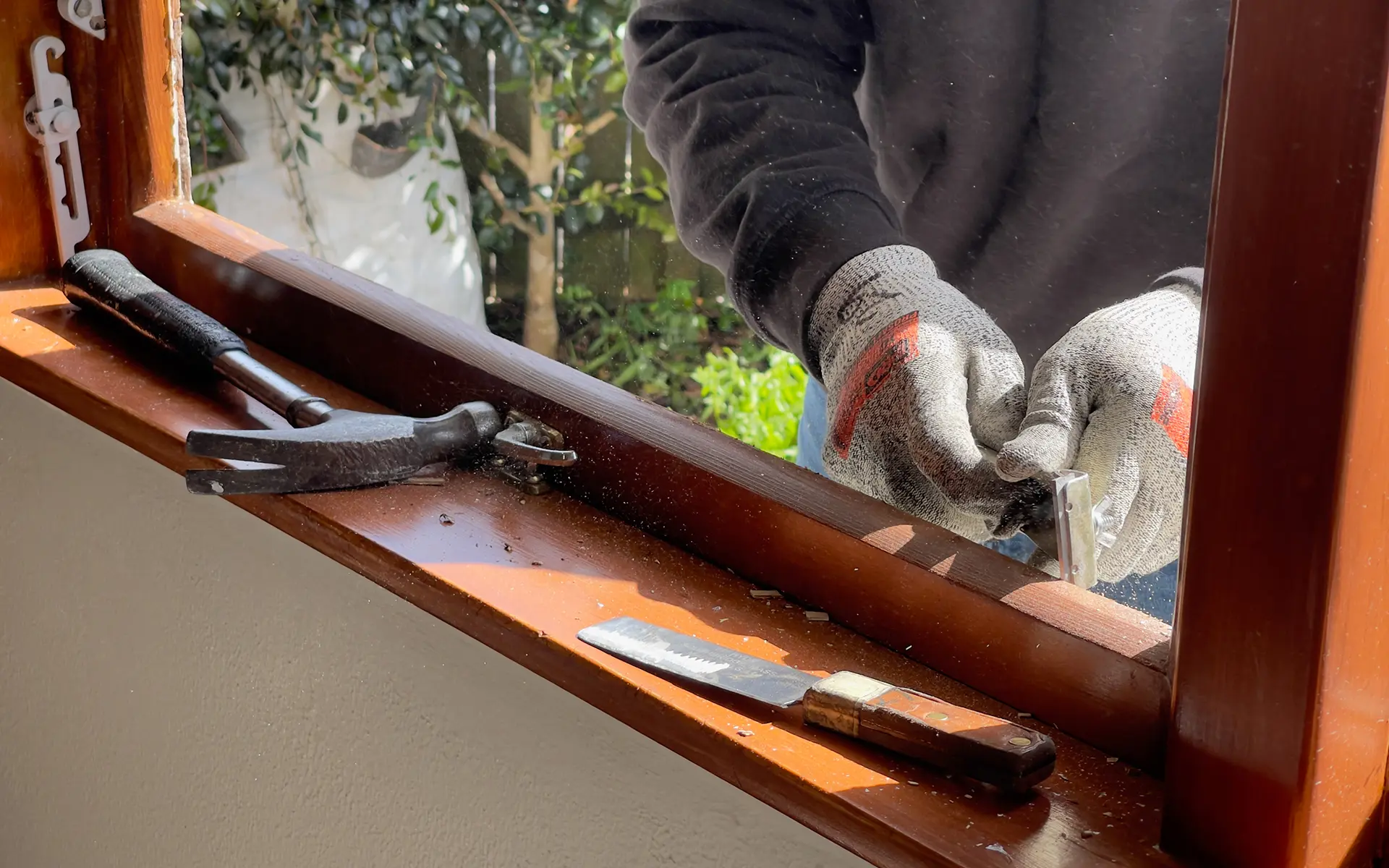 Timber windows in a cavity