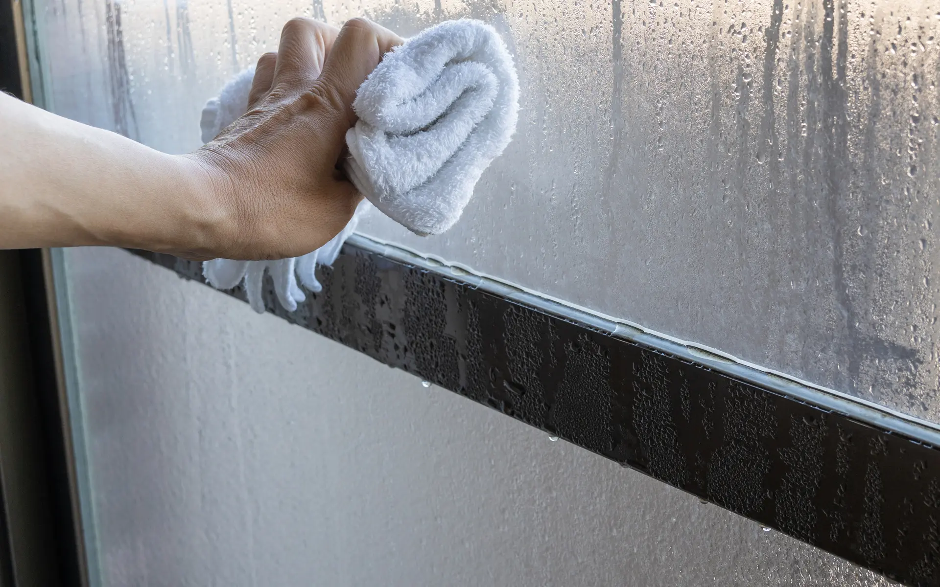 Managing internal moisture