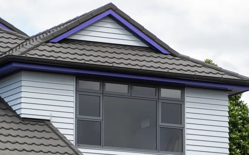 Roof-to-wall junction detail