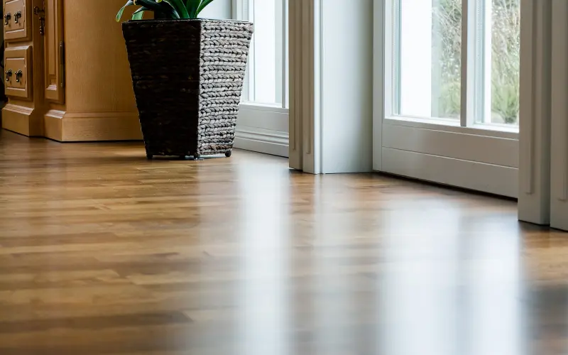 Solid floors and floor joists